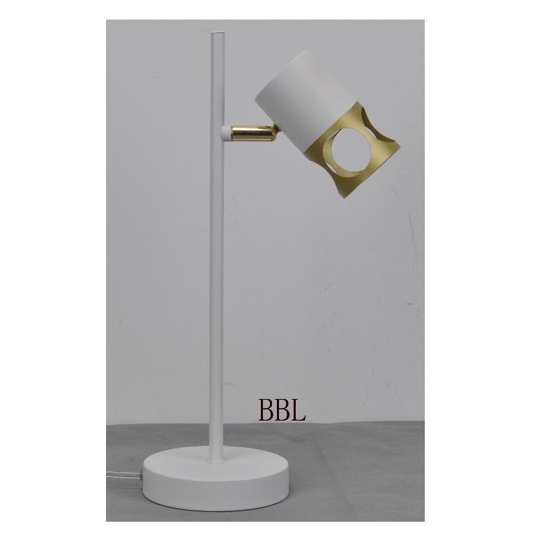 Moderna lampada da tavolo con ombra di oro bianco +